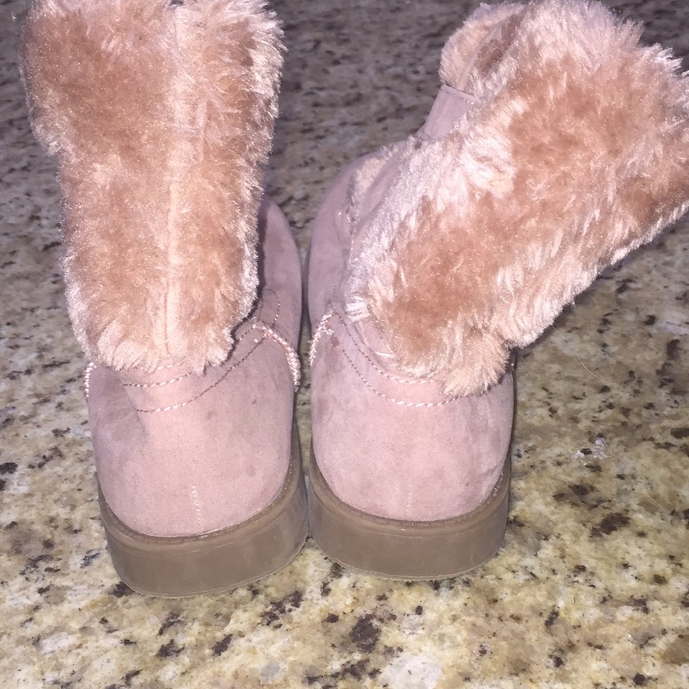 Guess Boots - Picture 5 of 8